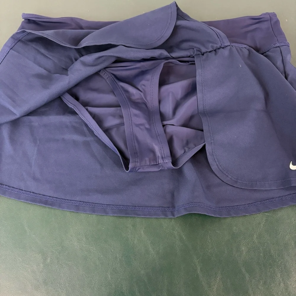 Nike Women's Large Blue Swim Bottom Mini Skort  Polyester Pull On Solid (738)